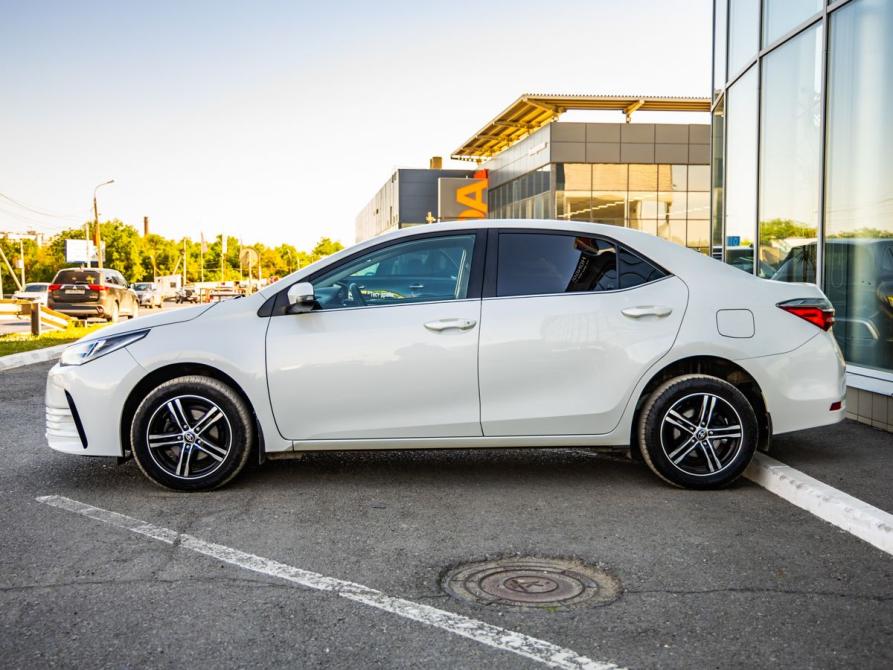Toyota Corolla XI (E160 E170 E180) Рестайлинг 1 Волгоград  - изображение 4