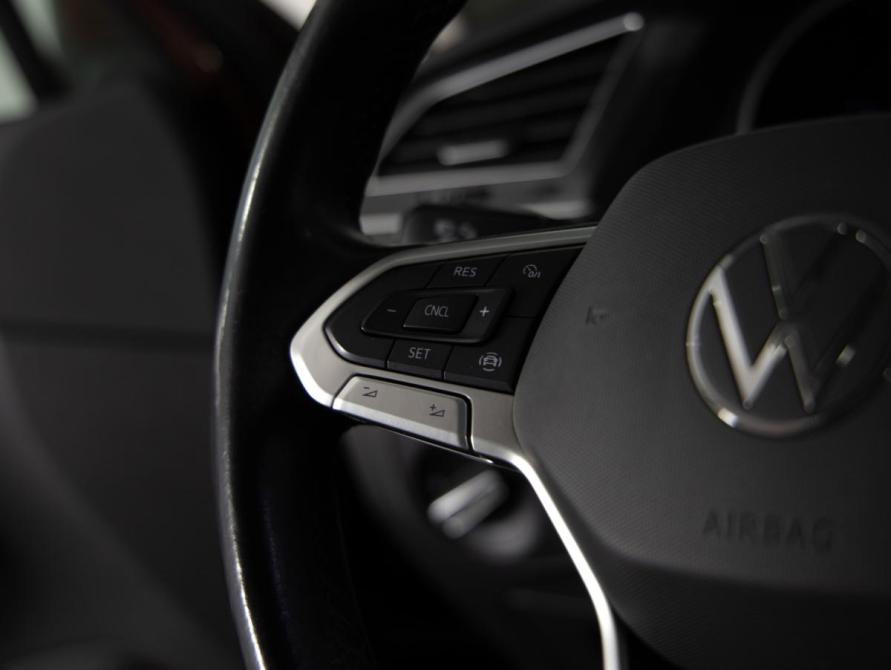 Volkswagen Tiguan II Рестайлинг Санкт-Петербург  - изображение 19