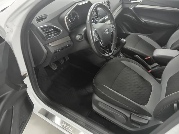 Lada (ВАЗ) Vesta I Рестайлинг (NG) с пробегом 2023 года, цена 1 140 000 рублей, 37044 км, седан, Автокод Объявления