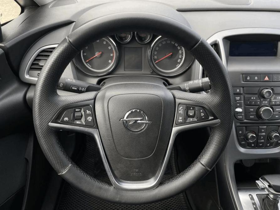 Opel Astra J Рестайлинг Тверь  - изображение 11