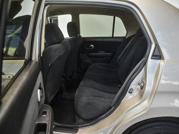 Nissan Tiida I Рестайлинг с пробегом 2012 года, цена 529 000 рублей, 203782 км, седан, Автокод Объявления