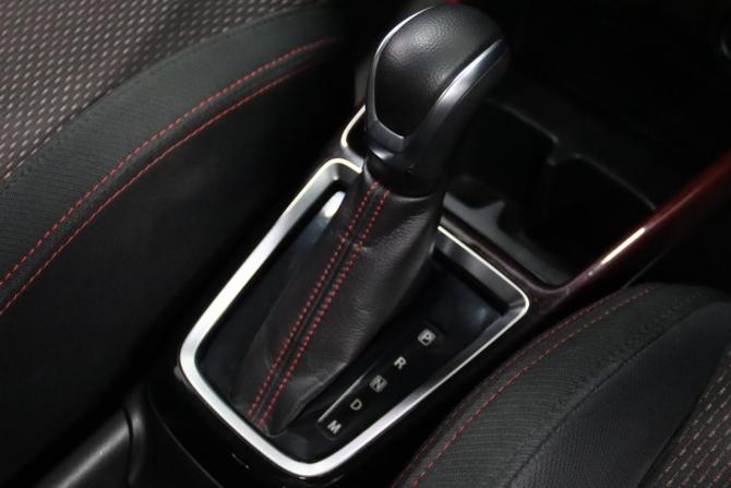 Suzuki Swift V с пробегом 2018 года, цена 1 355 550 рублей, 53082 км, хэтчбек, Автокод Объявления