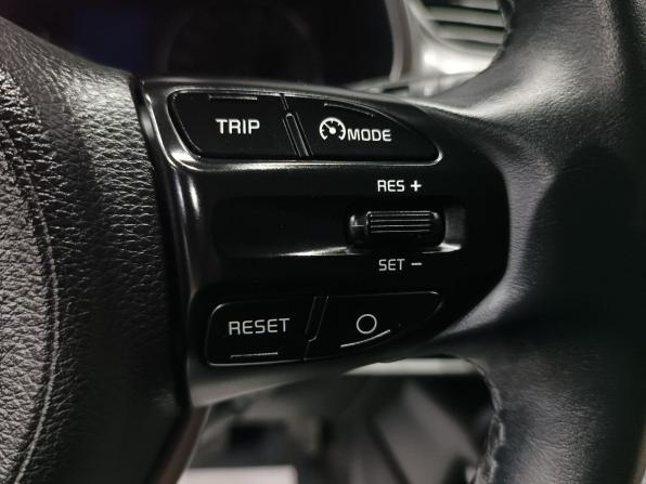 Kia Rio IV Рестайлинг с пробегом 2020 года, цена 1 670 000 рублей, 82800 км, хэтчбек, Автокод Объявления