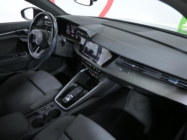 Audi A3 IV (8Y) с пробегом 2021 года, цена 2 890 000 рублей, 45425 км, седан, Автокод Объявления