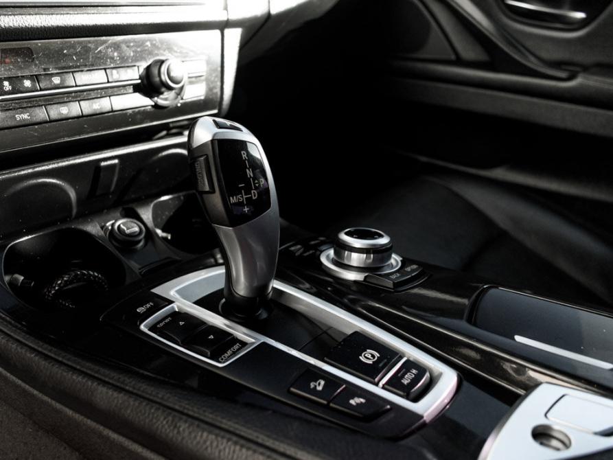 BMW 5 серии VI (F10/F11/F07) Рестайлинг Екатеринбург  - изображение 23