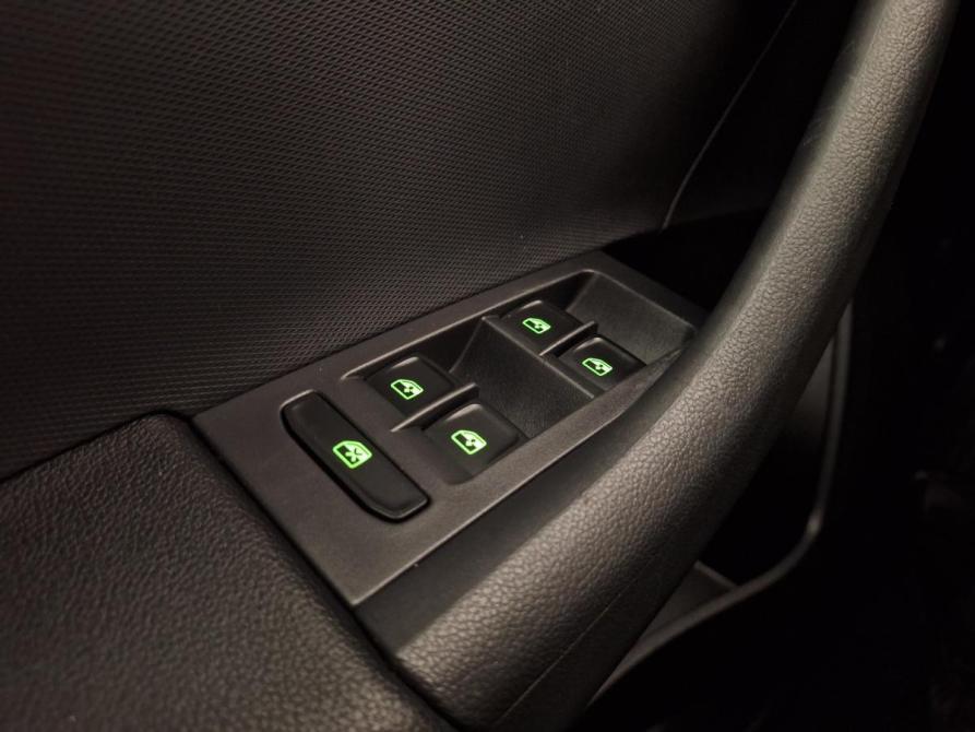 Skoda Rapid I Рестайлинг Псков  - изображение 16