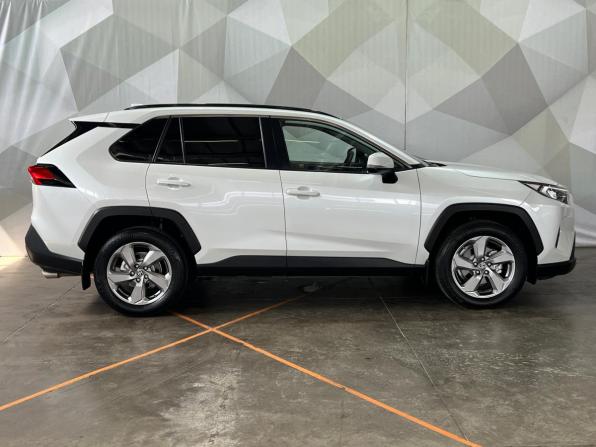 Toyota RAV4 V (XA50) с пробегом 2019 года, цена 3 150 000 рублей, 43365 км, внедорожник, Автокод Объявления
