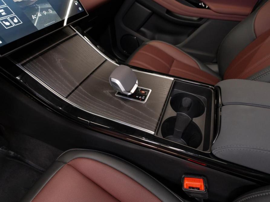 Land Rover Range Rover Evoque II Рестайлинг Москва  - изображение 19