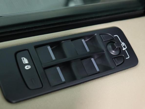 Land Rover Discovery Sport I с пробегом 2016 года, цена 2 067 900 рублей, 143496 км, внедорожник, Автокод Объявления