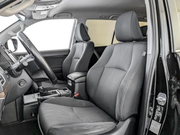 Toyota Land Cruiser Prado 150 Series Рестайлинг 2 с пробегом 2020 года, цена 4 700 000 рублей, 173638 км, внедорожник, Автокод Объявления