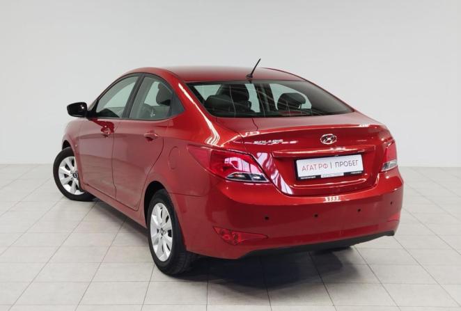 Hyundai Solaris I Рестайлинг с пробегом 2016 года, цена 1 014 000 рублей, 176474 км, седан, Автокод Объявления