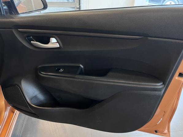 Kia Rio IV с пробегом 2019 года, цена 1 195 000 рублей, 147233 км, седан, Автокод Объявления
