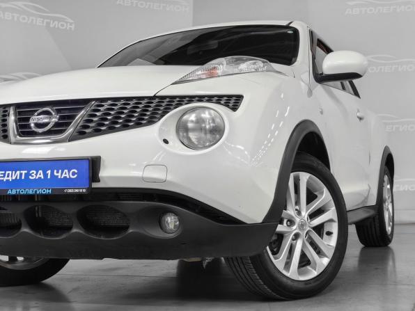 Nissan Juke I с пробегом 2011 года, цена 900 000 рублей, 205299 км, внедорожник, Автокод Объявления