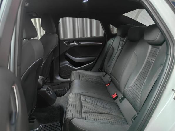 Audi A3 III (8V) Рестайлинг с пробегом 2017 года, цена 1 855 000 рублей, 88684 км, седан, Автокод Объявления