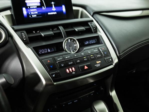 Lexus NX I с пробегом 2017 года, цена 2 885 000 рублей, 101000 км, внедорожник, Автокод Объявления