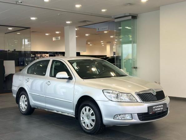 Skoda Octavia II (A5) Рестайлинг с пробегом 2011 года, цена 735 000 рублей, 183490 км, лифтбек, Автокод Объявления