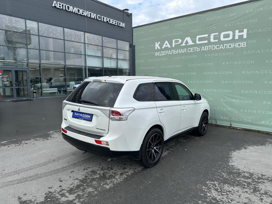 Mitsubishi Outlander III Екатеринбург  - изображение 2