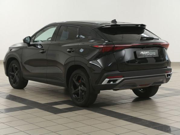 Omoda C5 I с пробегом 2023 года, цена 1 679 000 рублей, 27380 км, внедорожник, Автокод Объявления