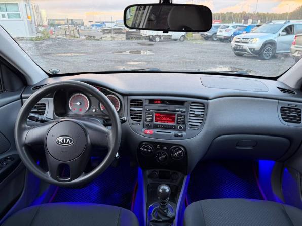 Kia Rio II Рестайлинг с пробегом 2010 года, цена 445 000 рублей, 242119 км, седан, Автокод Объявления