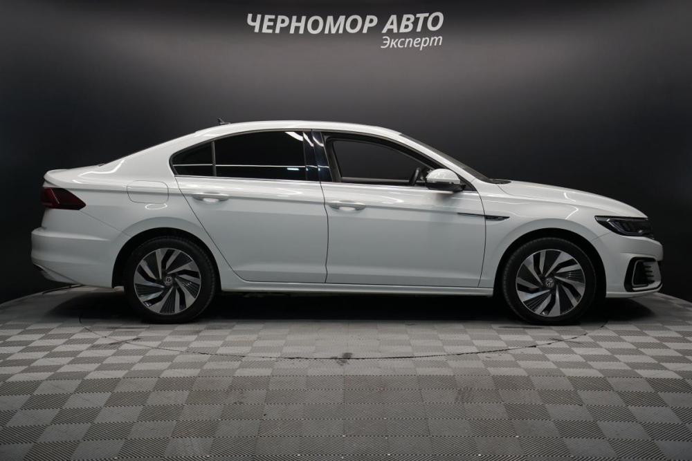 Volkswagen Bora IV Крым  - изображение 6