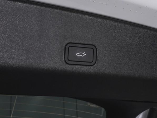 Geely Monjaro I Рестайлинг 2 с пробегом 2026 года, цена 4 365 000 рублей, 94 км, внедорожник, Автокод Объявления