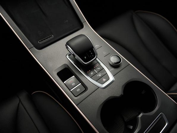 Omoda C5 I с пробегом 2024 года, цена 1 918 000 рублей, 29243 км, внедорожник, Автокод Объявления