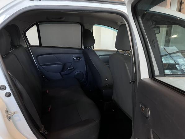 Renault Logan II Рестайлинг с пробегом 2019 года, цена 935 000 рублей, 167571 км, седан, Автокод Объявления