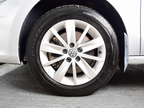 Volkswagen Polo V Рестайлинг с пробегом 2016 года, цена 1 049 995 рублей, 149983 км, седан, Автокод Объявления