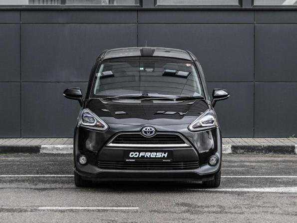 Toyota Sienta II с пробегом 2018 года, цена 1 779 000 рублей, 86501 км, компактвэн, Автокод Объявления
