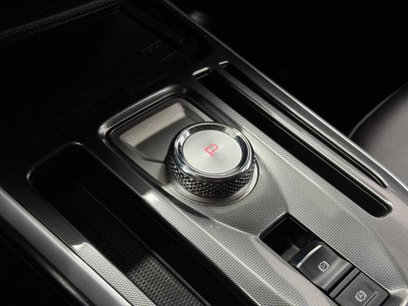 Haval Jolion I с пробегом 2023 года, цена 1 780 000 рублей, 46808 км, внедорожник, Автокод Объявления