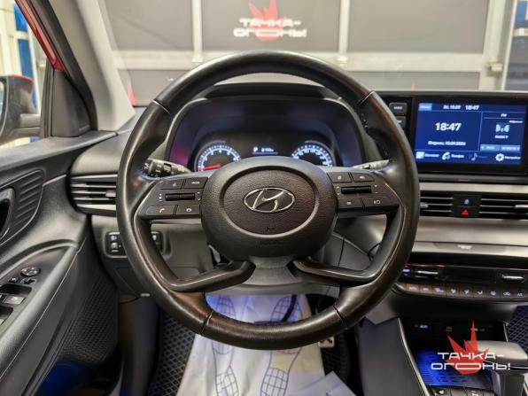 Hyundai Bayon I с пробегом 2022 года, цена 1 908 000 рублей, 42000 км, внедорожник, Автокод Объявления