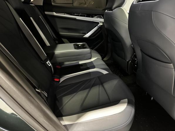 Geely Atlas II с пробегом 2024 года, цена 3 027 000 рублей, 11000 км, внедорожник, Автокод Объявления
