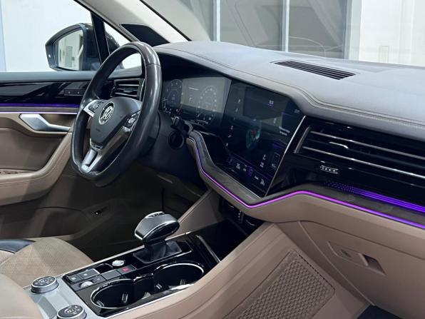 Volkswagen Touareg III с пробегом 2020 года, цена 4 500 000 рублей, 128256 км, внедорожник, Автокод Объявления