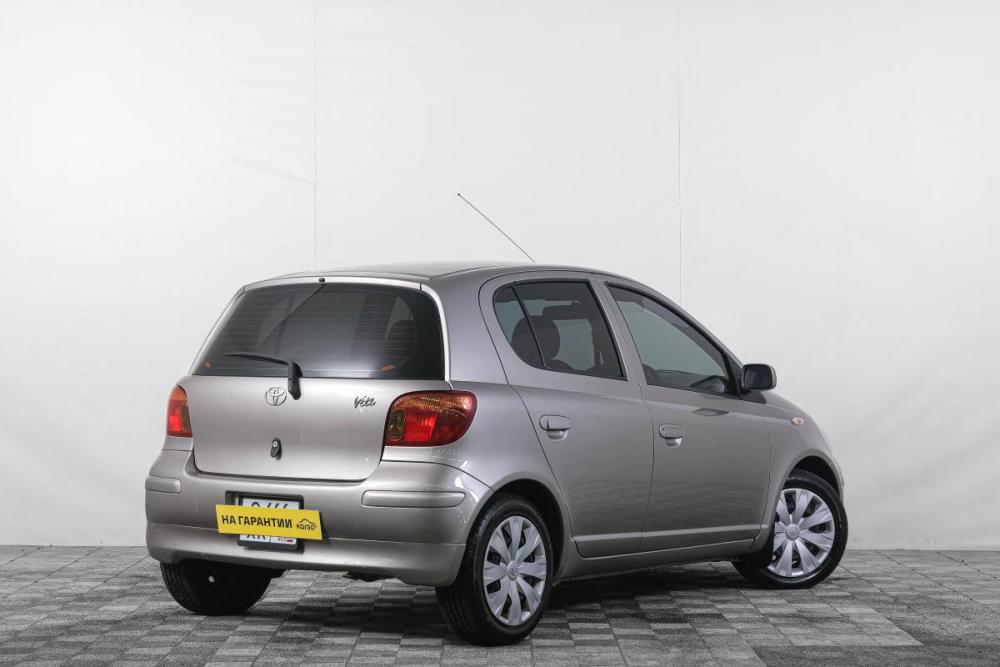 Toyota Vitz I (P10) Кемерово  - изображение 7