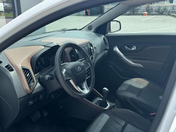 Lada (ВАЗ) XRAY I с пробегом 2018 года, цена 600 000 рублей, 175434 км, хэтчбек, Автокод Объявления