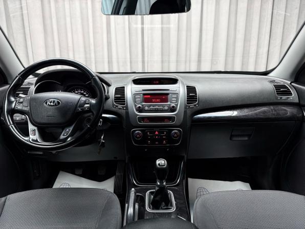 Kia Sorento II Рестайлинг с пробегом 2018 года, цена 1 899 000 рублей, 163333 км, внедорожник, Автокод Объявления