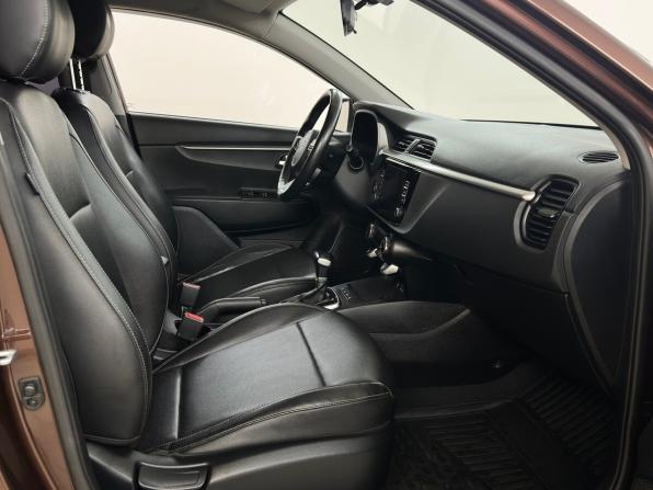 Kia Rio IV Рестайлинг с пробегом 2021 года, цена 1 549 000 рублей, 80701 км, хэтчбек, Автокод Объявления