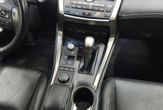 Lexus NX I с пробегом 2015 года, цена 3 150 000 рублей, 51679 км, внедорожник, Автокод Объявления