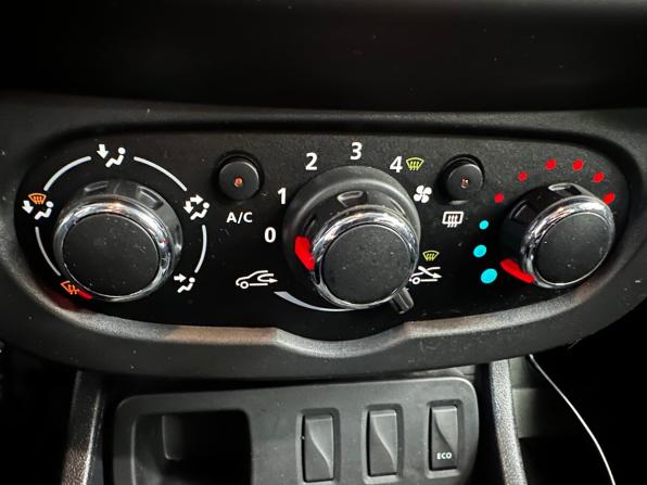 Renault Duster I Рестайлинг с пробегом 2019 года, цена 1 340 000 рублей, 64864 км, внедорожник, Автокод Объявления