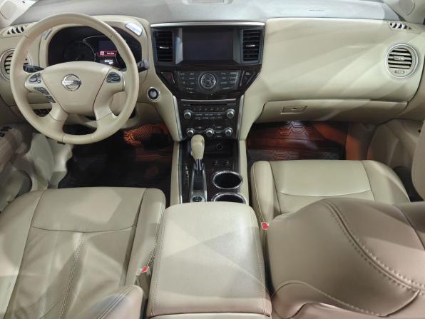 Nissan Pathfinder IV с пробегом 2016 года, цена 1 840 000 рублей, 184346 км, внедорожник, Автокод Объявления