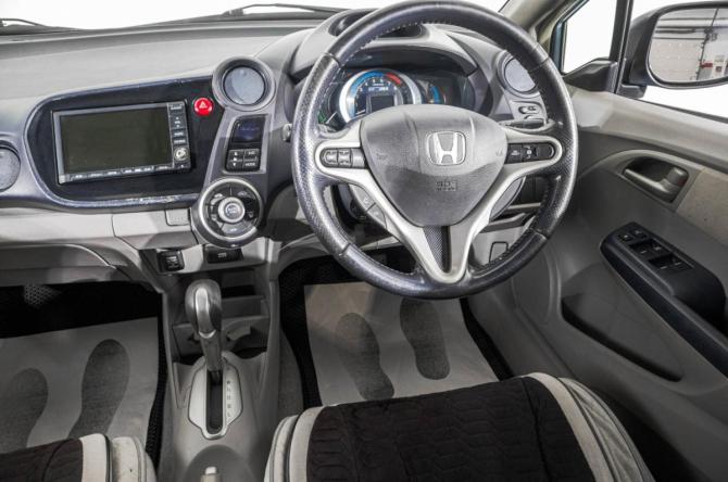 Honda Insight II с пробегом 2009 года, цена 779 000 рублей, 205000 км, хэтчбек, Автокод Объявления