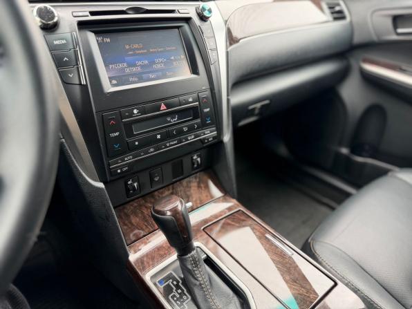 Toyota Camry VII (XV50) Рестайлинг с пробегом 2016 года, цена 1 800 000 рублей, 316033 км, седан, Автокод Объявления