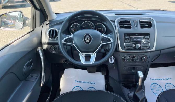 Renault Logan II Рестайлинг с пробегом 2022 года, цена 1 459 000 рублей, 35290 км, седан, Автокод Объявления