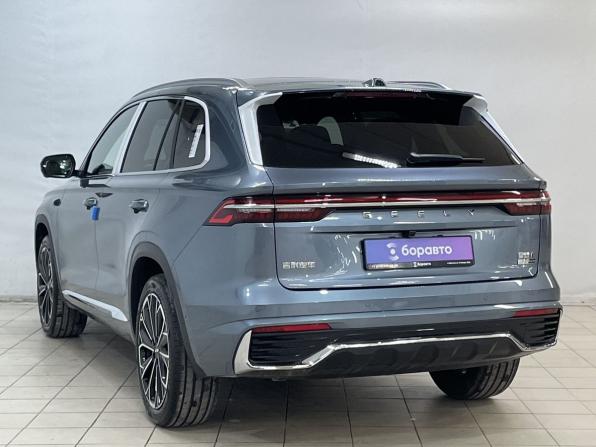 Geely Monjaro I Рестайлинг 2 с пробегом 2025 года, цена 4 130 000 рублей, 16 км, внедорожник, Автокод Объявления