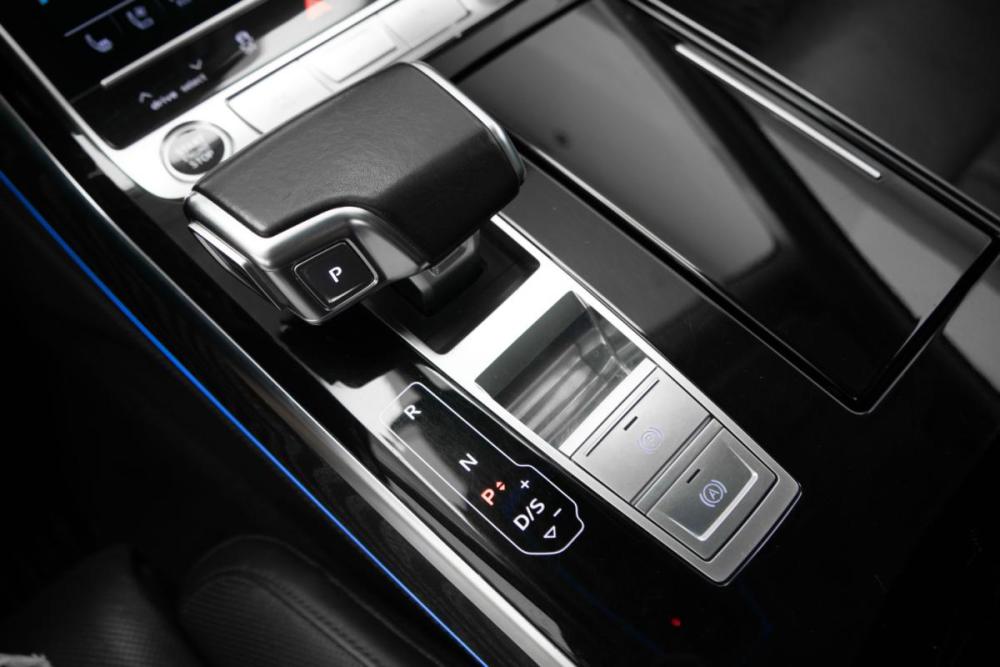 Audi A8 IV (D5) Москва  - изображение 21