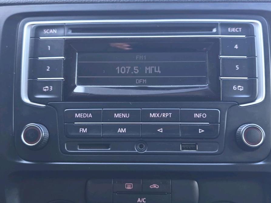 Volkswagen Jetta VI Нижнекамск  - изображение 19