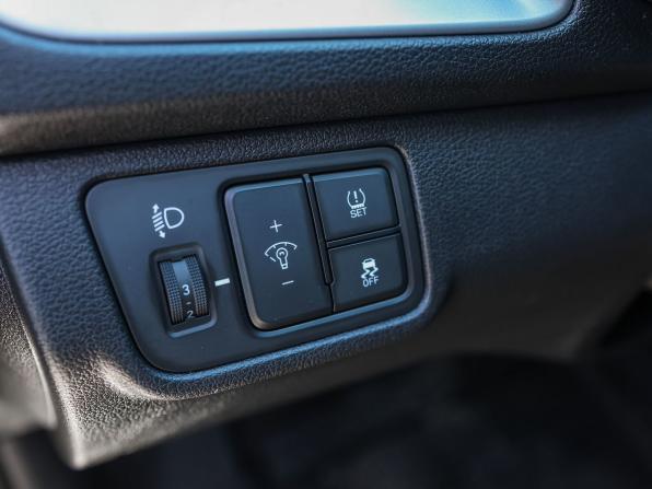 Hyundai Solaris II с пробегом 2019 года, цена 1 399 000 рублей, 105768 км, седан, Автокод Объявления