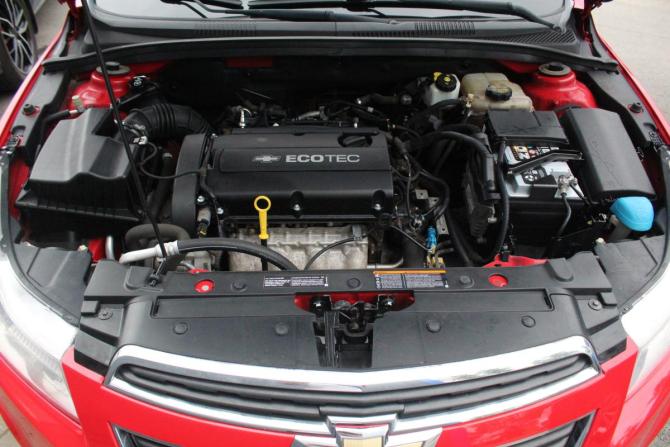 Chevrolet Cruze I Рестайлинг с пробегом 2013 года, цена 850 000 рублей, 131133 км, седан, Автокод Объявления