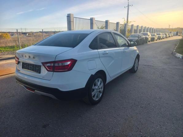 Lada (ВАЗ) Vesta I с пробегом 2019 года, цена 835 000 рублей, 101618 км, седан, Автокод Объявления