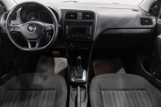 Volkswagen Polo V Рестайлинг с пробегом 2016 года, цена 1 099 000 рублей, 183000 км, седан, Автокод Объявления